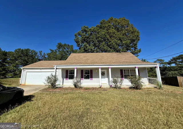 1st image of 2784 Holly Berry Dr, Ellenwood, GA 30294 | MLS# 10646961