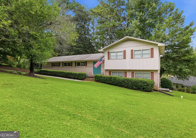 2nd image of 30 Rosedale St, Toccoa, GA 30577 | MLS# 10819343