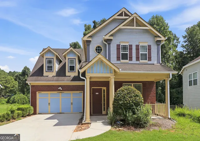1st image of 114 Parkway Dr, Fairburn, GA 30213 | MLS# 10831815