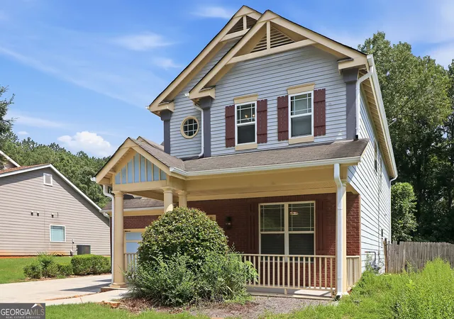 2nd image of 114 Parkway Dr, Fairburn, GA 30213 | MLS# 10831815