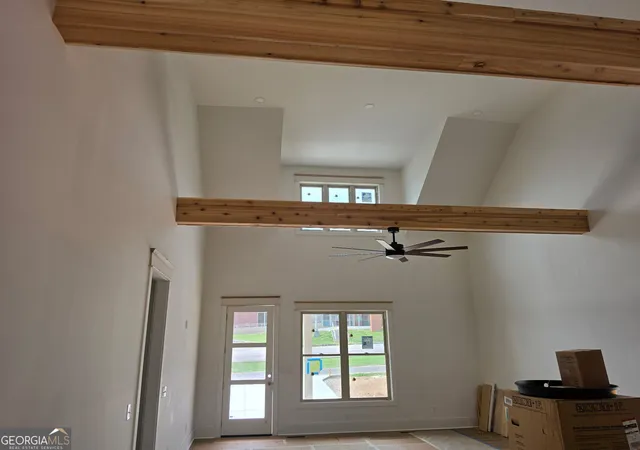 2nd image of 302 Thomas Rd, Fort Oglethorpe, GA 30742 | MLS# 10824110