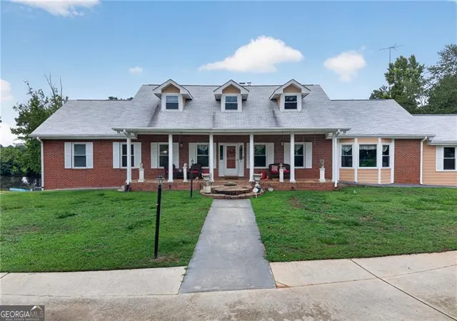 3rd image of 1378 Amber Stapp Studdard Rd, Social Circle, GA 30025 | MLS# 10779969