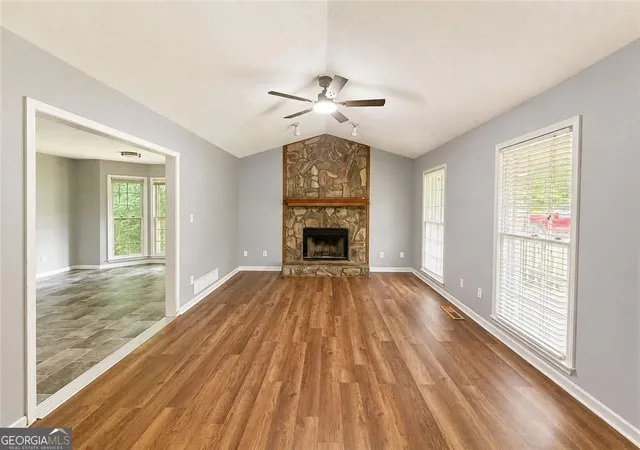 3rd image of 176 Deerfield Dr, Hiram, GA 30141 | MLS# 10799621