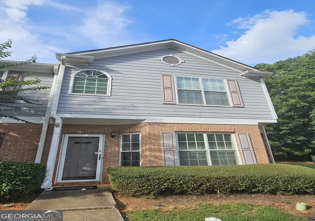 Photo 1 of Townhouse for sale at 2511 Walden Lake Dr, Decatur, GA 30035 | MLS# 10832608 | Listing updated on 2026-09-24