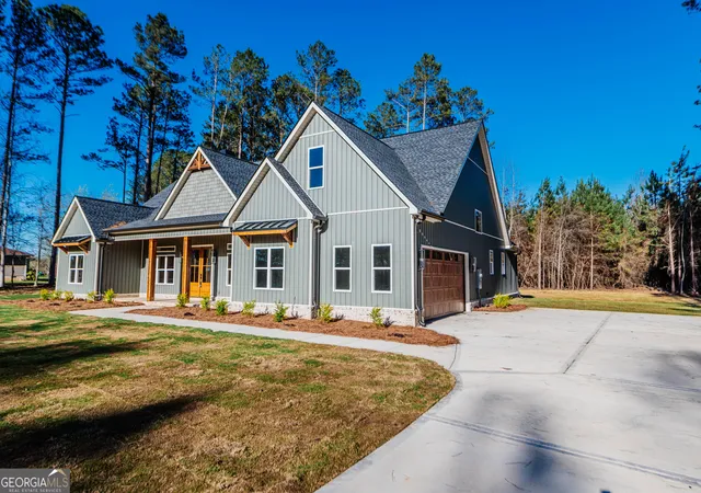 Photo 1 of Single family home for sale at 2089 Willow Lake Rd, Fort Valley, GA 31030 | MLS# 10673179 | Listing updated on 2026-09-03