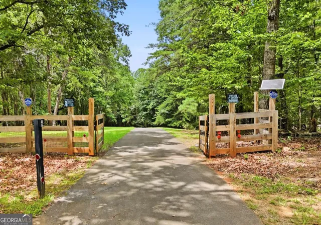 3rd image of 116 Hidden Cove Dr, Ball Ground, GA 30107 | MLS# 10812431