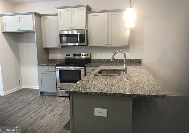 Photo 2 of Townhouse for sale at 21 Kane Dr, Jasper, GA 30143 | MLS# 10780748 | Listing updated on 2026-09-12