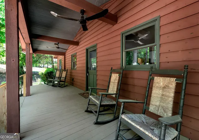 3rd image of 142 Hugh Dorsey Rd, Hartwell, GA 30643 | MLS# 10735823