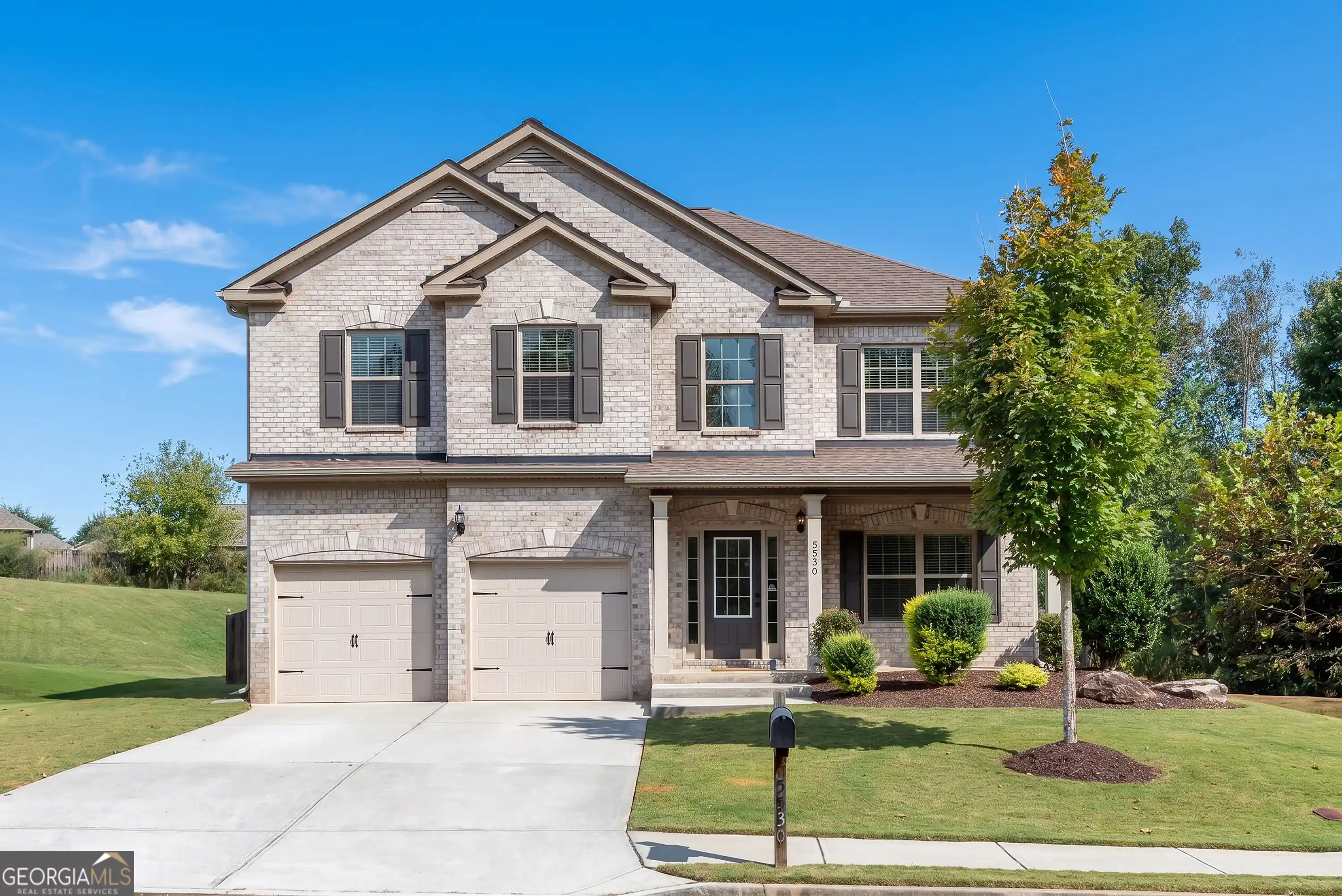Photo 1 of Single family home for sale at 5530 Banner Blvd, Cumming, GA 30028 | MLS# 10837238 | Listing updated on 2026-10-23