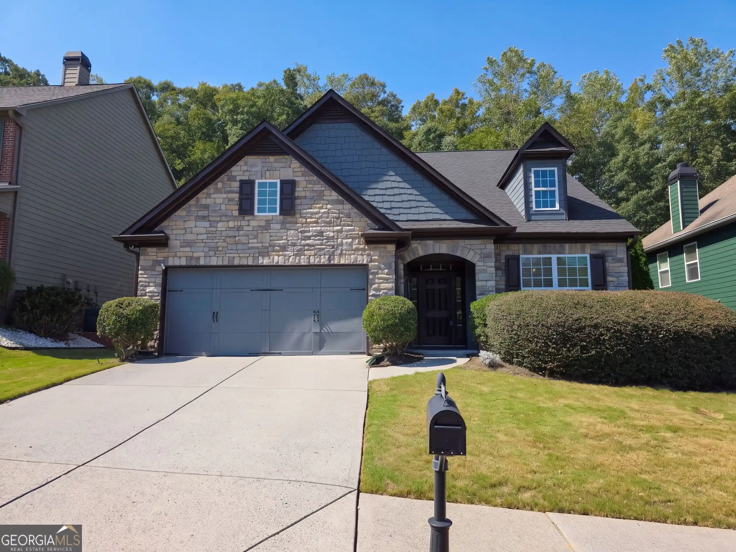 Photo 1 of Single family home for sale at 3955 Village Ests Ct, Cumming, GA 30040 | MLS# 10858094 | Listing updated on 2026-10-16