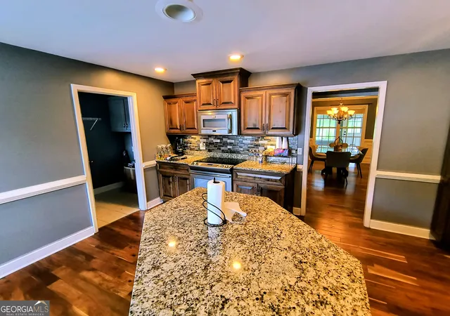 5th image of 125 Clear Spring Ln, Oxford, GA 30054 | MLS# 10794416