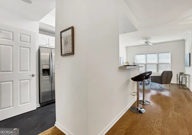 Photo 2 of Condo for sale at 2700 Pine Tree Rd Ne #1017, Atlanta, GA 30324 | MLS# 10832532 | Listing updated on 2026-09-14
