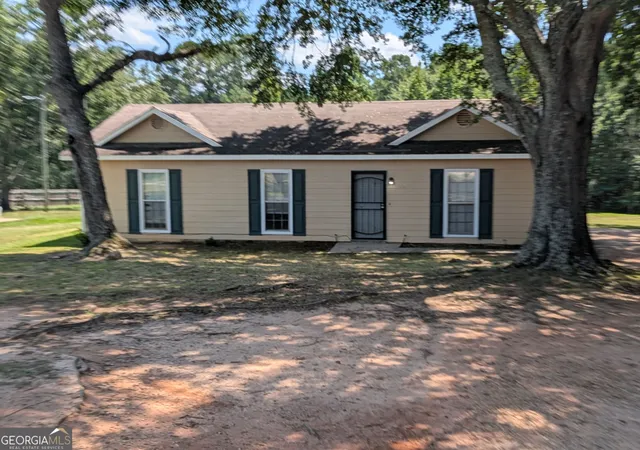 Photo 1 of Single family home for sale at 1070 Lower Big Springs Rd, Lagrange, GA 30241 | MLS# 10835061 | Listing updated on 2026-09-11