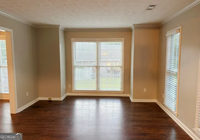 Photo 3 of Single family home for sale at 105 Emerling Ln, Peachtree City, GA 30269 | MLS# 10805902 | Listing updated on 2026-08-27