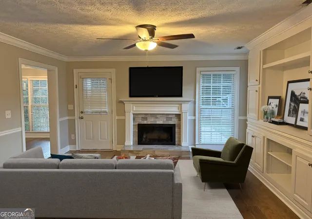 Photo 4 of Single family home for sale at 105 Emerling Ln, Peachtree City, GA 30269 | MLS# 10805902 | Listing updated on 2026-08-27