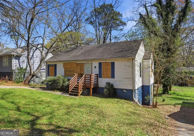3rd image of 2130 Jernigan Dr Se, Atlanta, GA 30315 | MLS# 10728174