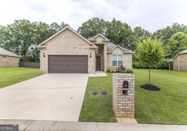 Photo 2 of Single family home for sale at 504 Clifton Rd, Perry, GA 31069 | MLS# 10793429 | Listing updated on 2026-08-20