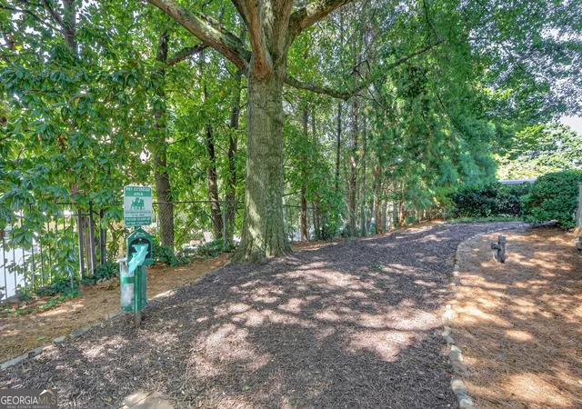 Photo 66 of Sale Pending at 2795 Peachtree Rd Ne #802, Atlanta, GA 30305 | MLS# 10828276 | Listing updated on 2026-10-01