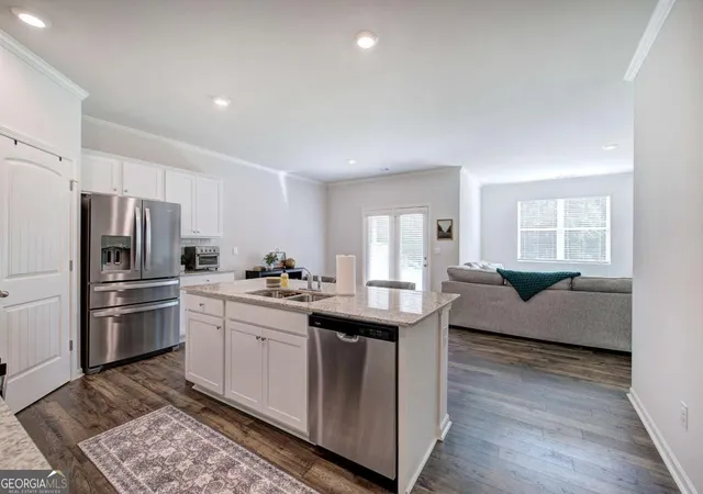 Photo 4 of Single family home for sale at 72 Grv Springs Ct, Cartersville, GA 30120 | MLS# 10786094 | Listing updated on 2026-07-06