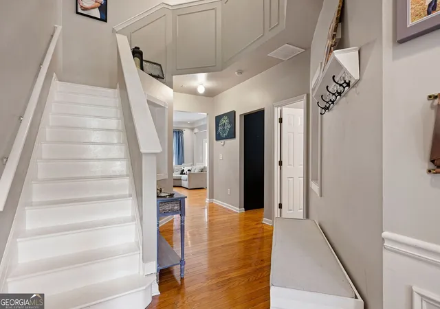 Photo 4 of Single family home for sale at 3975 Abernathy Farm Wy, Acworth, GA 30101 | MLS# 10833828 | Listing updated on 2026-10-28