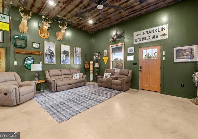 Photo 2 of Sale Pending at 568 Brandenburg Rd, Franklin, GA 30217 | MLS# 10825640 | Listing updated on 2026-08-17