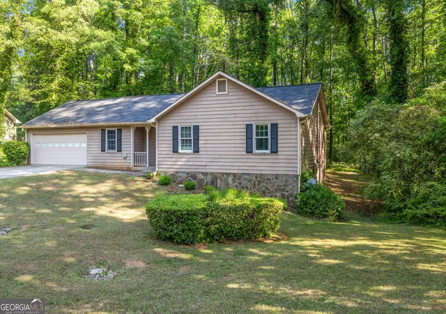 Photo 2 of Sale Pending at 1430 Hillside Pl Se, Conyers, GA 30094 | MLS# 10792602 | Listing updated on 2026-09-11