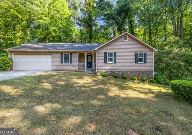 Photo 3 of Sale Pending at 1430 Hillside Pl Se, Conyers, GA 30094 | MLS# 10792602 | Listing updated on 2026-09-11