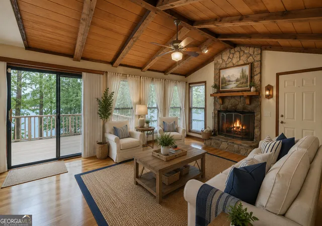 Photo 3 of Single family home for sale at 371 Shorewood Cir, Toccoa, GA 30577 | MLS# 10760157 | Listing updated on 2026-08-11