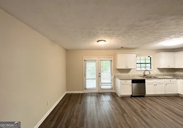 Photo 4 of Single family home for sale at 3879 Mcgill Ln, Decatur, GA 30034 | MLS# 10519494 | Listing updated on 2026-09-19