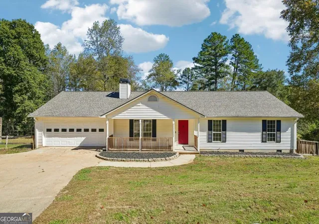 Photo 1 of Single family home for sale at 3753 River N Dr, Gainesville, GA 30506 | MLS# 10876472 | Listing updated on 2026-10-30