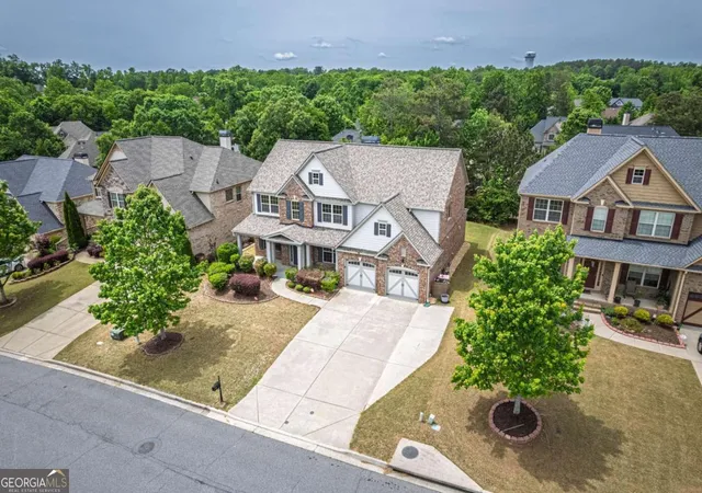 Photo 2 of Single family home for sale at 4405 Heathcliff Way, Cumming, GA 30041 | MLS# 10759144 | Listing updated on 2026-07-26