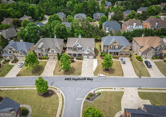 Photo 3 of Single family home for sale at 4405 Heathcliff Way, Cumming, GA 30041 | MLS# 10759144 | Listing updated on 2026-07-26