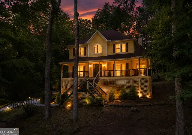 Photo 4 of Single family home for sale at 232 Nacoochee Dr, Woodstock, GA 30188 | MLS# 10769527 | Listing updated on 2026-09-12