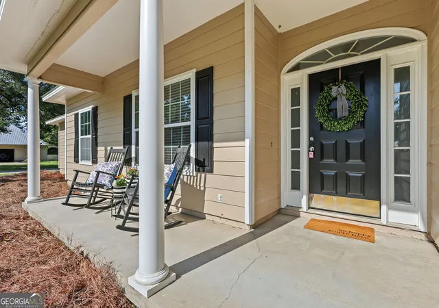 3rd image of 125 Pleasant Wy, Jesup, GA 31545 | MLS# 10828804