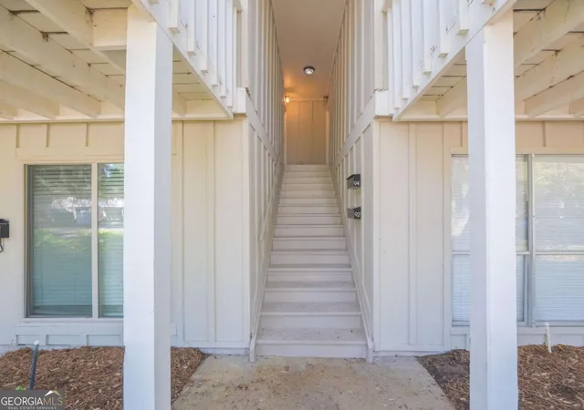3rd image of 800 Mallery St, St. Simons, GA 31522