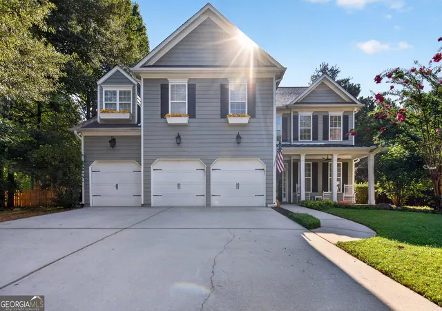 2nd image of 105 Mulberry Dr, Senoia, GA 30276 | MLS# 10822941