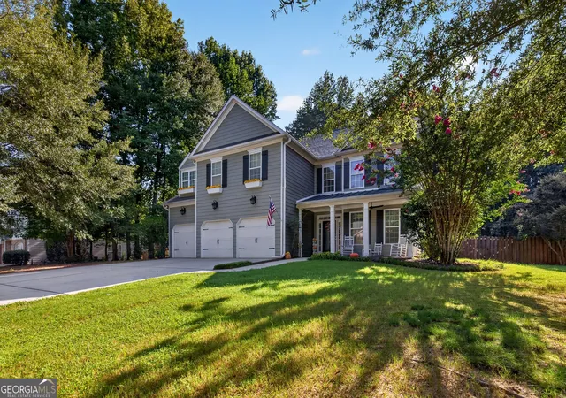 Photo 3 of Sale Pending at 105 Mulberry Dr, Senoia, GA 30276 | MLS# 10822941 | Listing updated on 2026-08-22