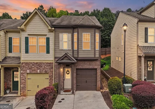 Photo 2 of Townhouse for sale at 3924 Cyrus Crest Cir Nw, Kennesaw, GA 30152 | MLS# 10812122 | Listing updated on 2026-09-12