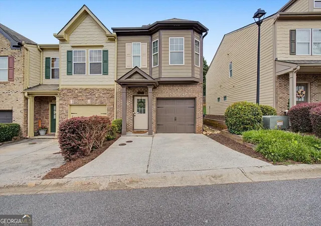 Photo 3 of Townhouse for sale at 3924 Cyrus Crest Cir Nw, Kennesaw, GA 30152 | MLS# 10812122 | Listing updated on 2026-09-12