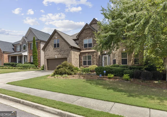 Photo 2 of Single family home for sale at 2971 Mccannon Mill Dr, Dacula, GA 30019 | MLS# 10835886 | Listing updated on 2026-09-12