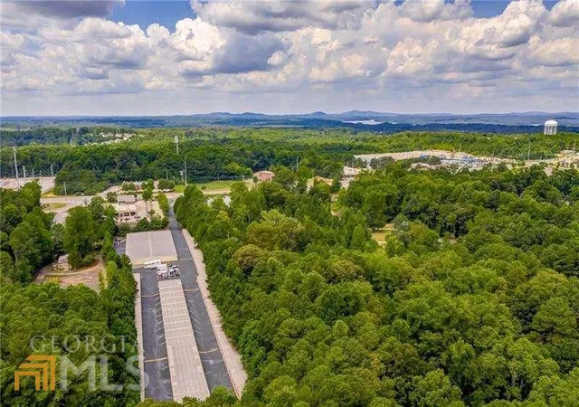 House for sale at 6400 Bells Fry Rd, Woodstock, GA 30189 | MLS# 10014080 | Listing updated on 2026-09-09