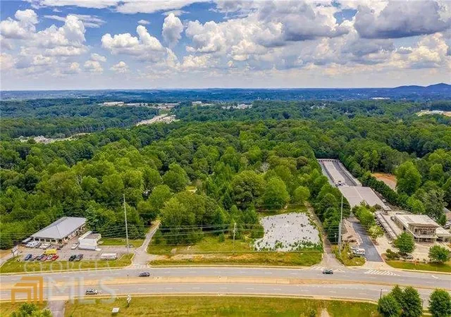 Photo 3 of House for sale at 6400 Bells Fry Rd, Woodstock, GA 30189 | MLS# 10014080 | Listing updated on 2026-09-09