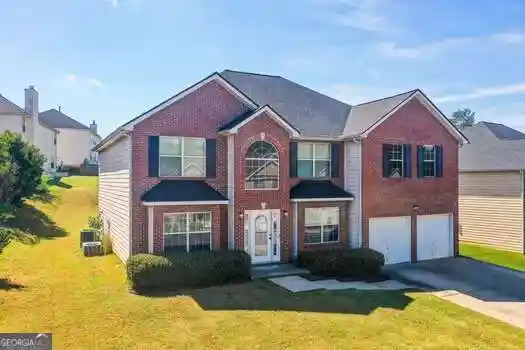 Photo 1 of Single family home for sale at 651 Vaughan Dr, Hampton, GA 30228 | MLS# 10868595 | Listing updated on 2026-10-21