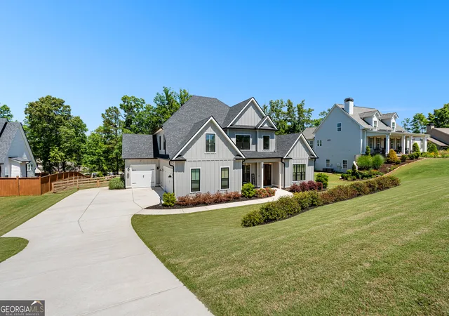 3rd image of 43 N Cove Dr, Newnan, GA 30263 | MLS# 10706517