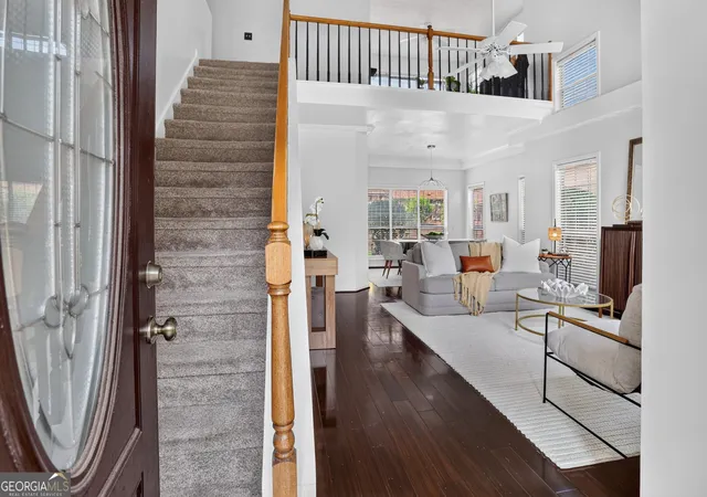 Photo 3 of Sale Pending at 330 Gullwing Ct, Alpharetta, GA 30009 | MLS# 10815812 | Listing updated on 2026-09-10