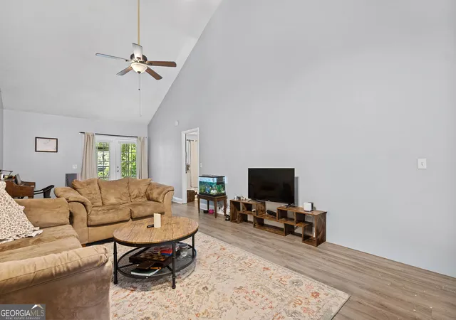 Photo 4 of Single family home for sale at 157/159 Drew Cir, Brunswick, GA 31525 | MLS# 10816880 | Listing updated on 2026-08-15