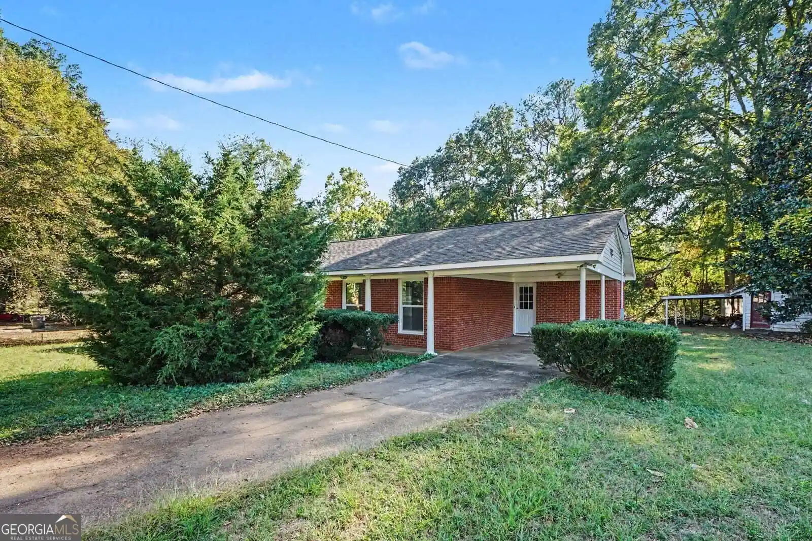 Single family home for sale at 311 Bryant Rd, Monroe, GA 30655 | MLS# 10873408