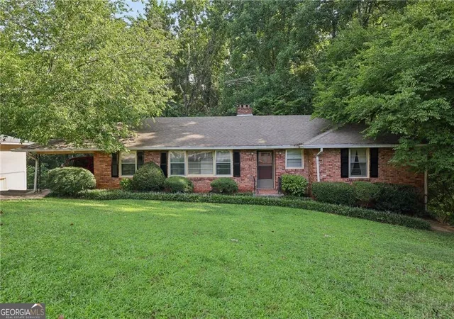 2nd image of 294 Elden Dr, Sandy Springs, GA 30342 | MLS# 10819748