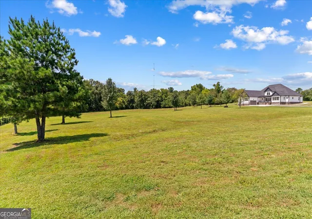 Photo 2 of Sale Pending at 385 Wilson Rd, Chatsworth, GA 30705 | MLS# 10832273 | Listing updated on 2026-08-27