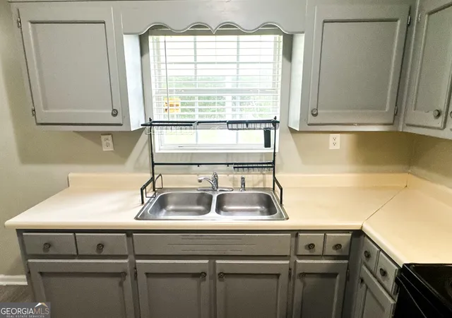 Photo 4 of Single family home for sale at 67 Charlton, Hazlehurst, GA 31539 | MLS# 10819136 | Listing updated on 2026-09-27